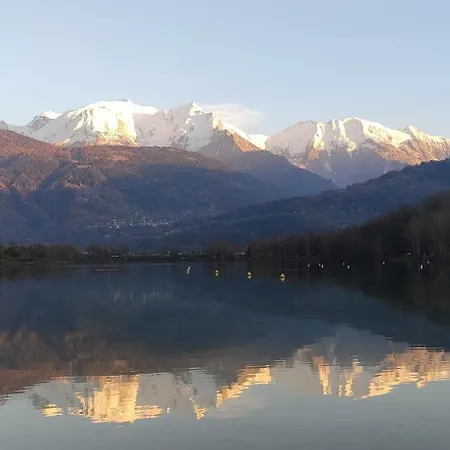 A 2 Mn A Pied Des Pistes De Megeve